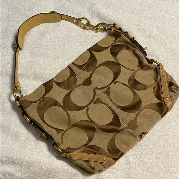 Coach Carly Shoulder Bag - Picture 4 of 13